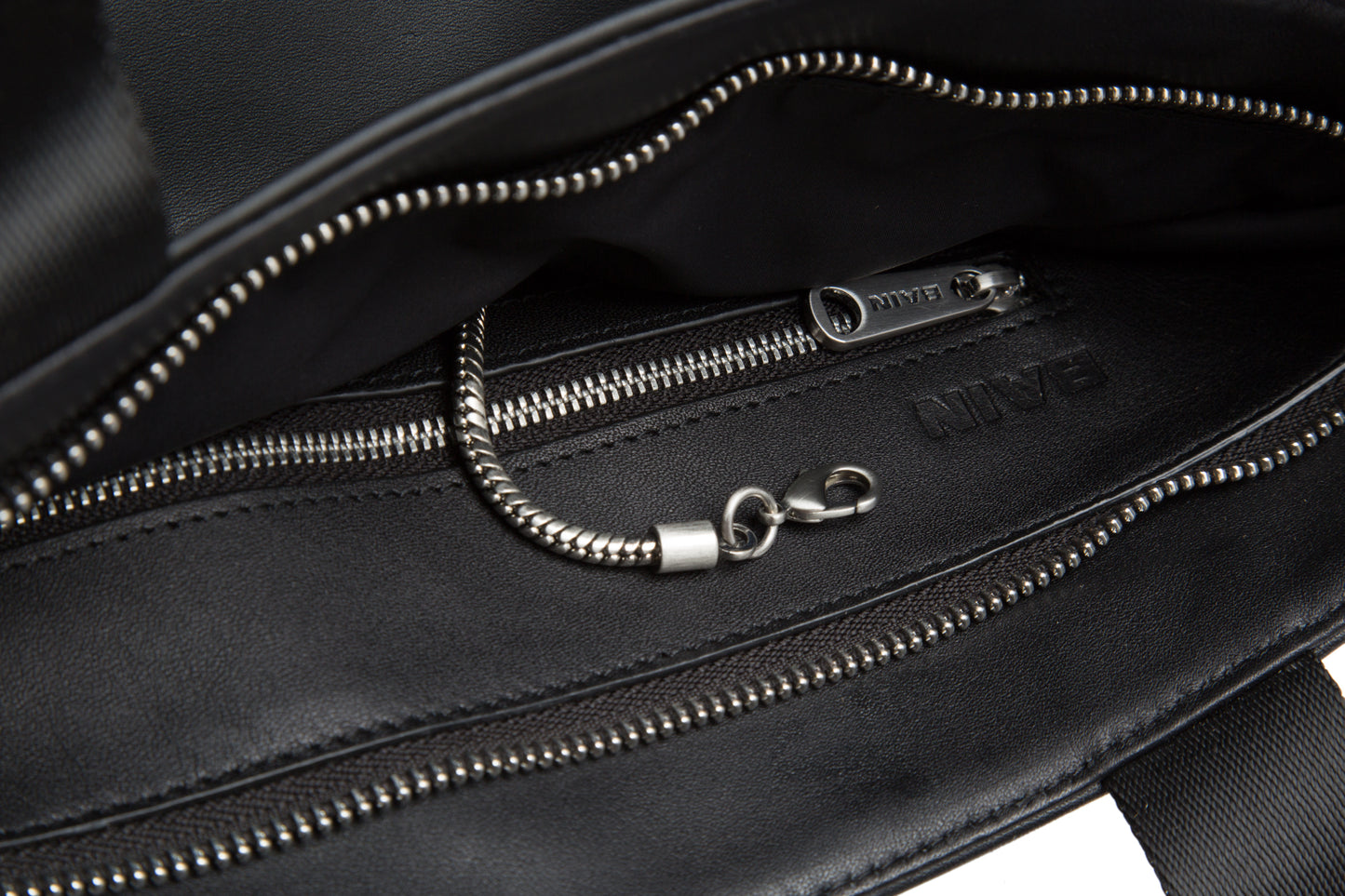 Nappa Flat Tote - lmbain