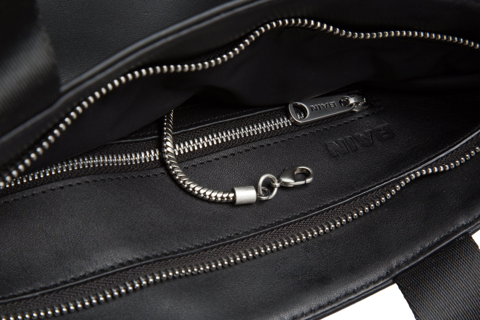 Nappa Flat Tote - lmbain